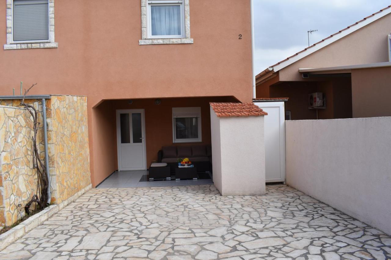 Holiday House Matej Vir Luaran gambar